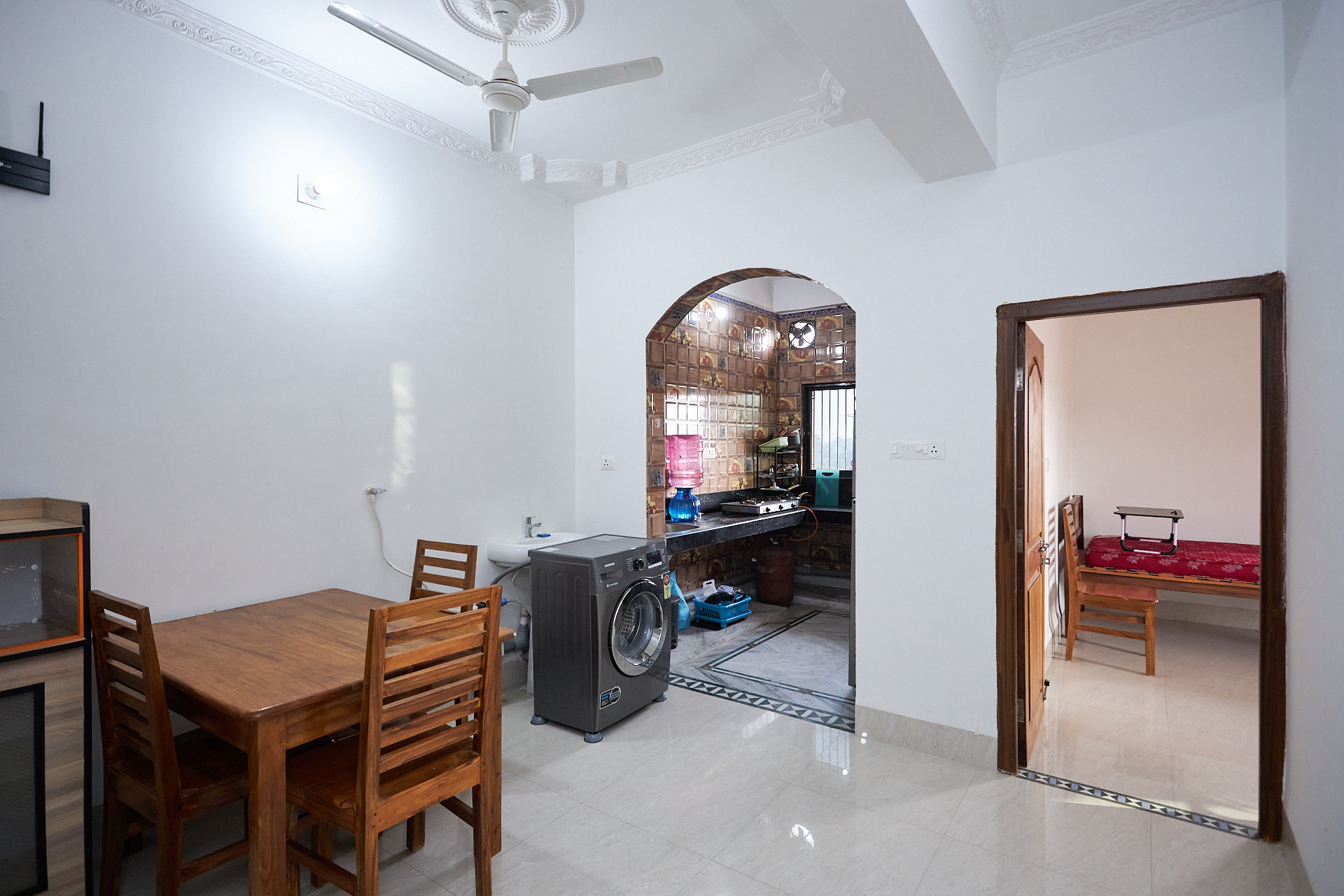 Large apartment in Gaur-Nagar (near the Temple)